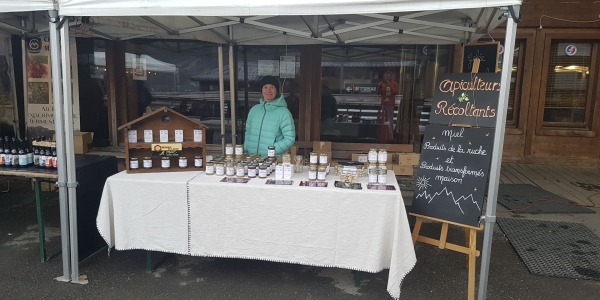 Marchés de Noël en Haute-Savoie : retrouvez nos miels de montagne